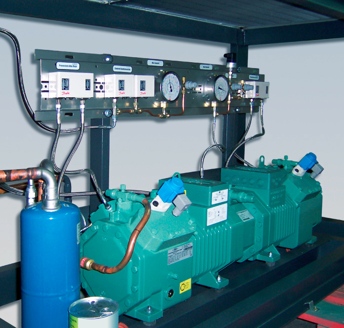 Tandem-type compressors for centralized refrigeration